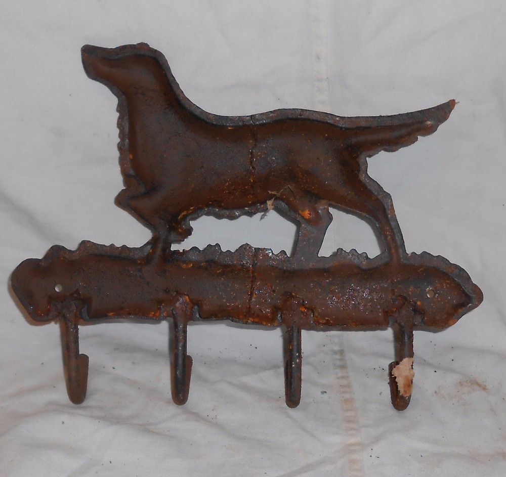 CAST IRON RUST FINISH POINTER / SETTER DOG COAT HOOK (4 HOOKS)