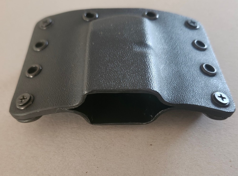 Single magazine pouch .40 S&W_Glock 23
