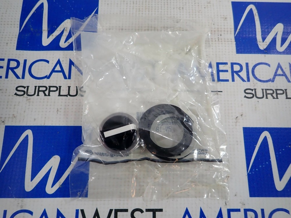 ALLEN BRADLEY 800T-H2 SER T SELECTOR SWITCH *NEW*