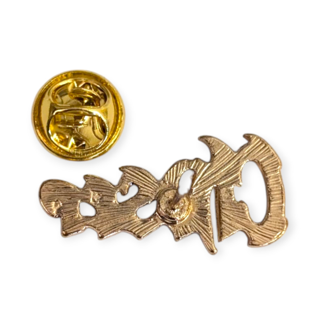 Harry Potter Enamel Pin: Ravenclaw Quidditch Chaser