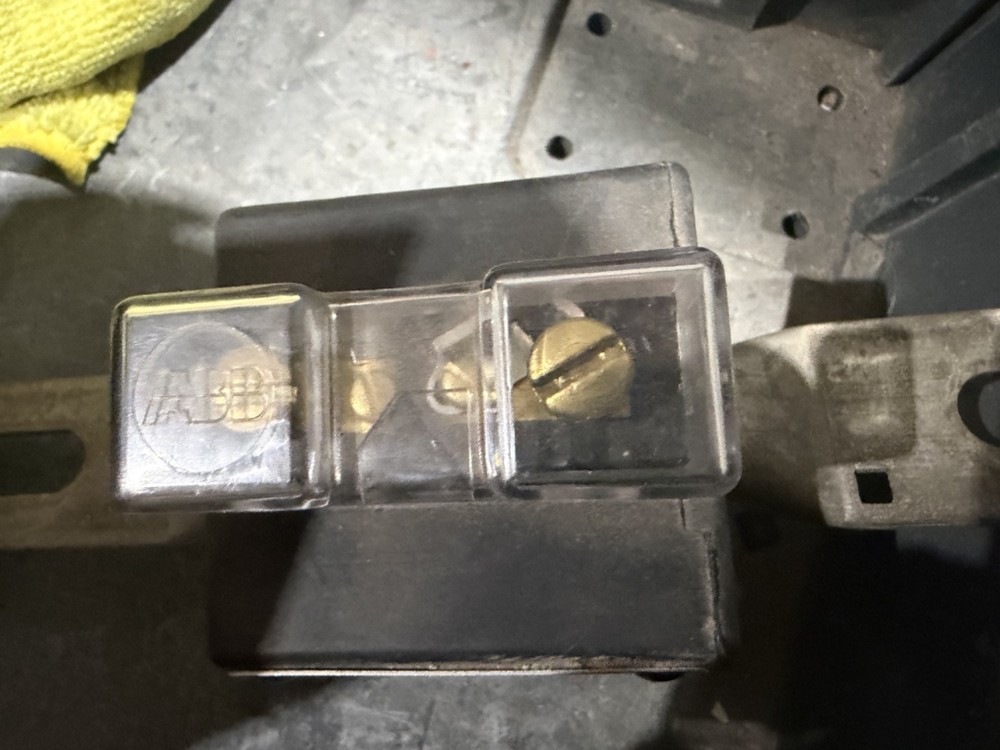 Current Transformer (CT) ABB CB171 300:5A