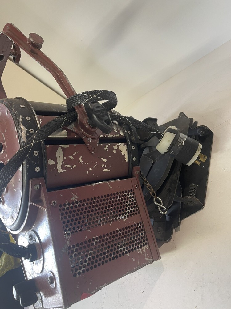 Mole Richardson 4131 Mole Quartz Baby Junıor Solar Spot