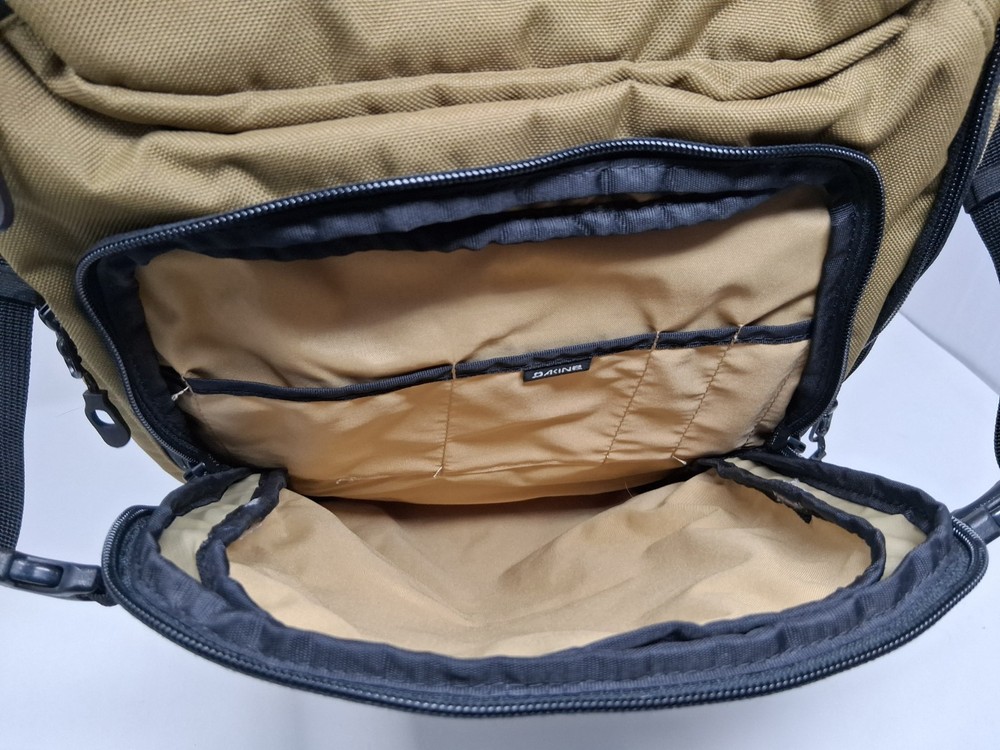 Dakine Heli Pro 20L Backpack Dark Mustard Red