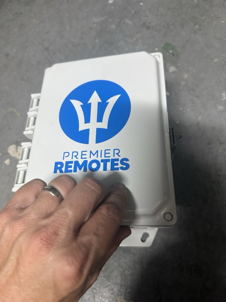 premier remote boat Lift Control