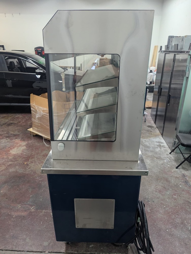 Assorted Restaurant Equipment