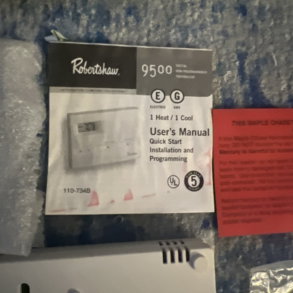 Robertshaw 9515 Non-Programmable Thermostat