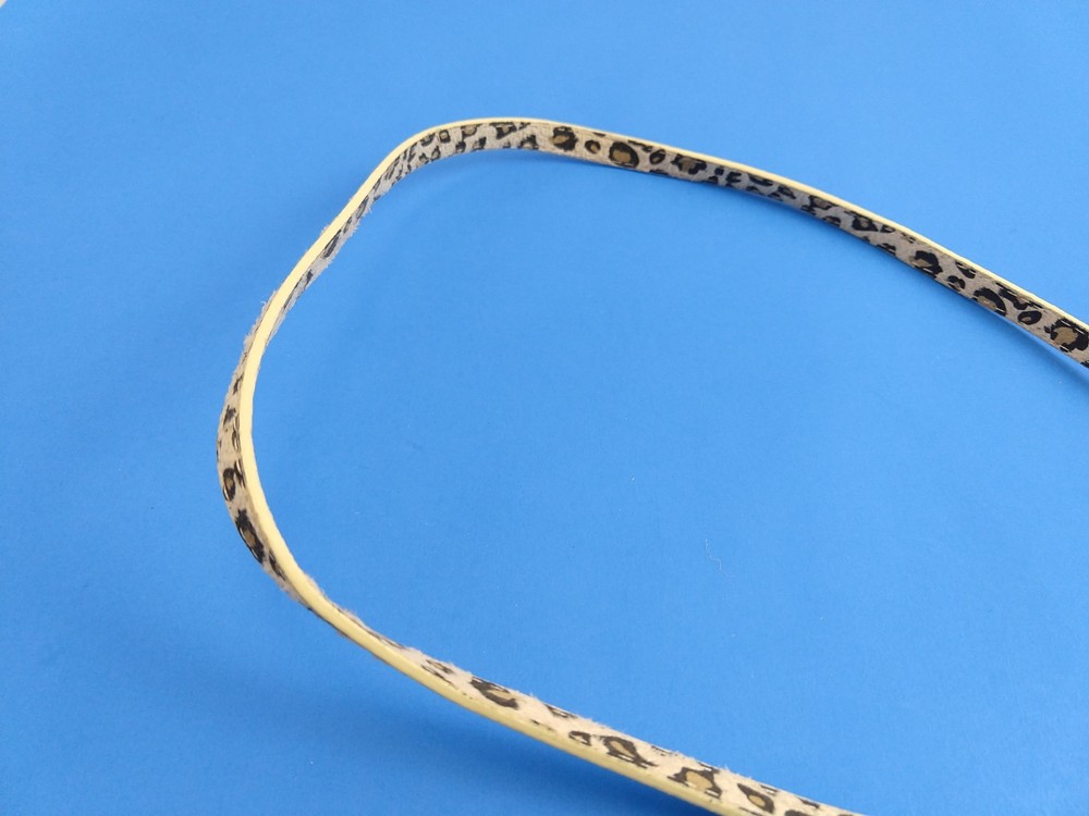 Dana Buchman Leopard Print Belt Thin Width Size 12
