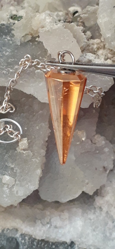 Tangerine Aura Pendulum