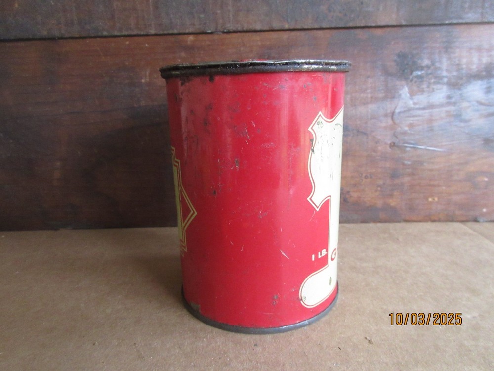 Vintage 1 lb. Net. Grease Dependable Lubrication Can