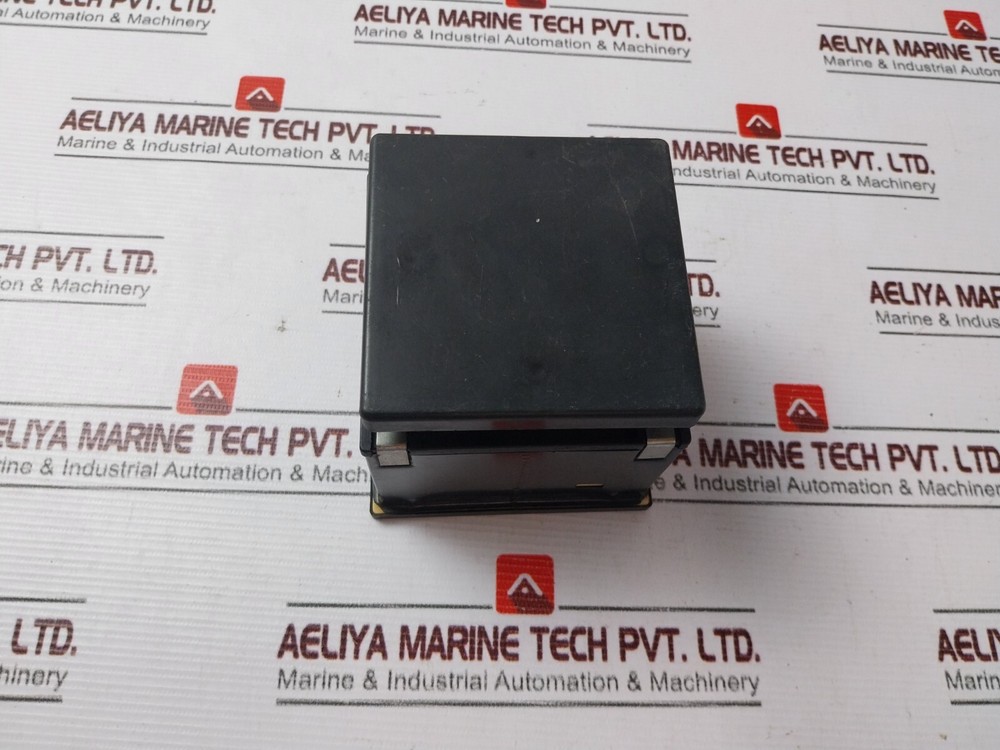 Celsa 55-65Hz Frequency Counter Meter 440V