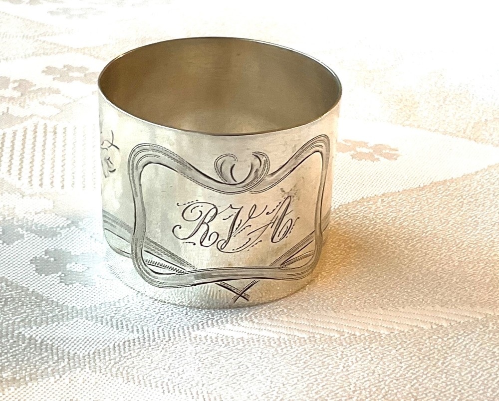 Antique German solid silver napkin ring RIA