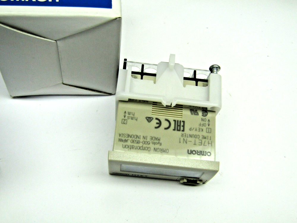 Omron H7ET-N1 Time Counter