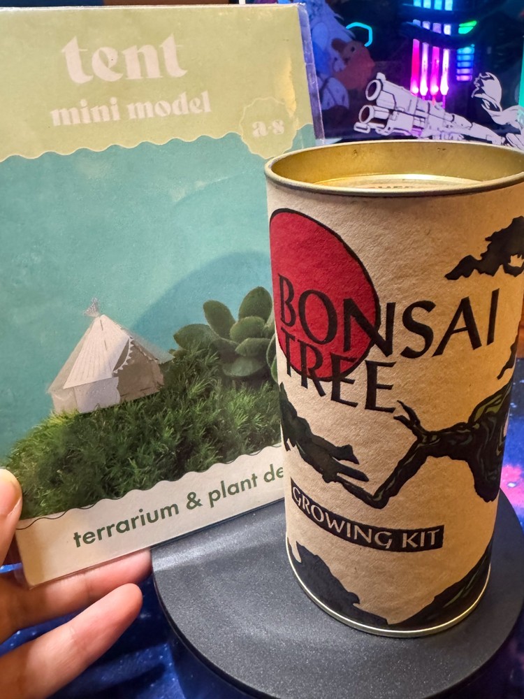 Bonzai Tree Grow Kit & Mini Model Tent