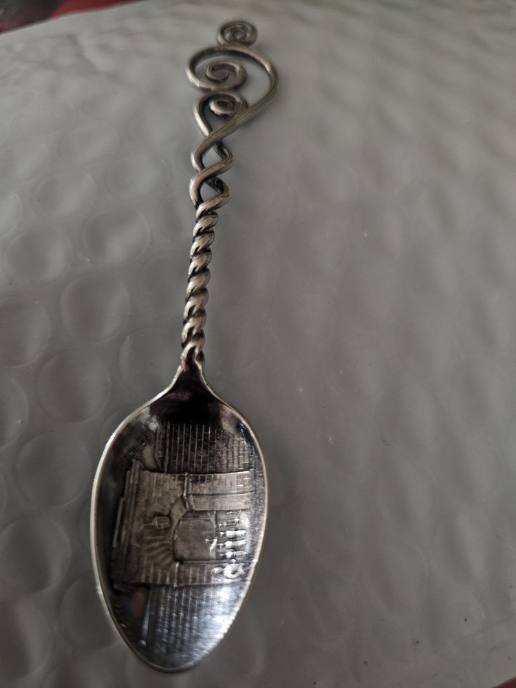 Vintage Kingston Canada Sterling Silver Souvenir Spoon.