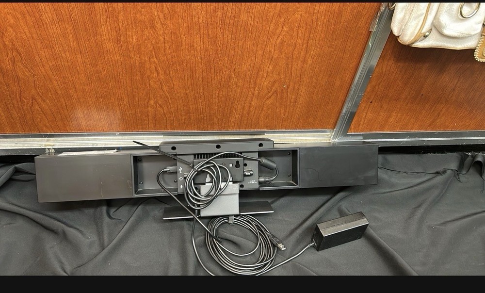 Poly Studio USB Video Bar – 4K Conference Camera & Audio System