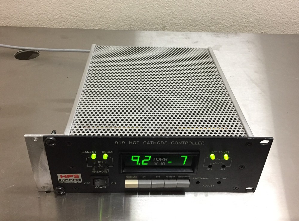 MKS 919-A120-TR Hot Cathode Controllers