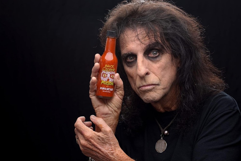 Alice Cooper Signature Hot Sauce Bundle