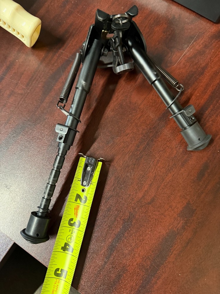 Used - VLIFE - Bi-pod - Adjustable to 3"