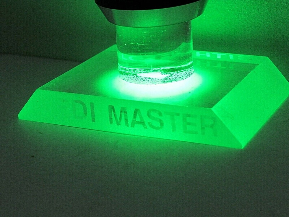 UltraSaber/ Saberforge Light Saber Custom Display Stand with Custom Etching