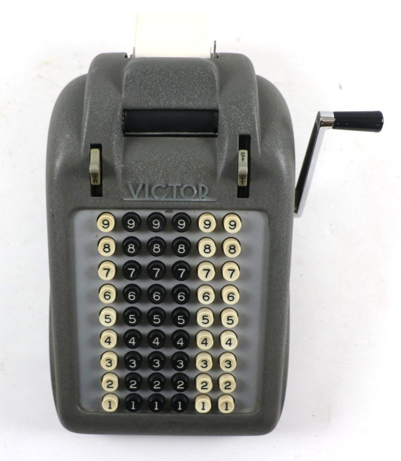 VINTAGE ADDING MACHINE HAND CRANK VICTOR 6 COLUMN