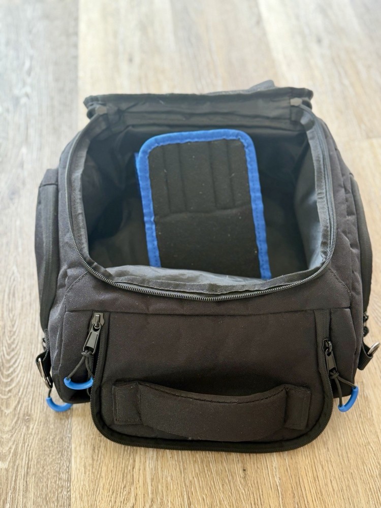VR Carrying Case Compatible with Oculus Meta Quest Storage Case Bag