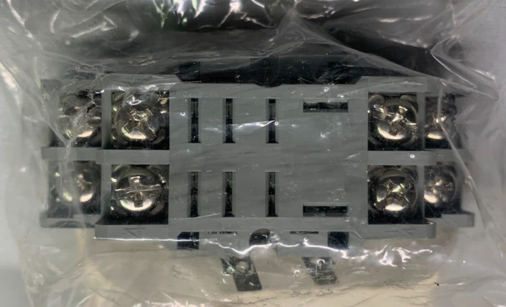 Dayton P/N 2A582E Relay Socket, Box of 4
