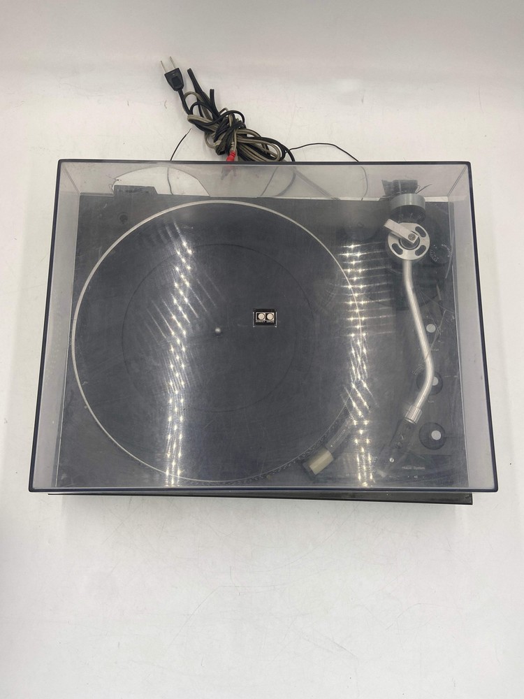 Technics By Panasonic SL-1900 Direct Drive Automatic Turntable System