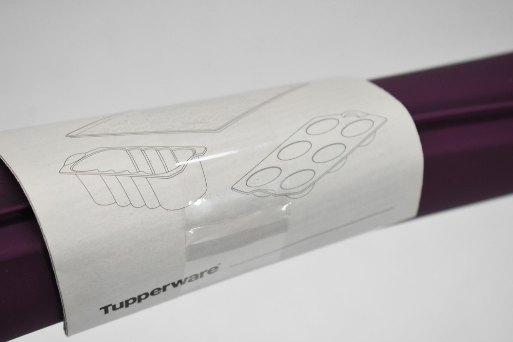 Tupperware Silicone Baking Tray Purple Rectangle Non-Stick Sheet 12" x 14"
