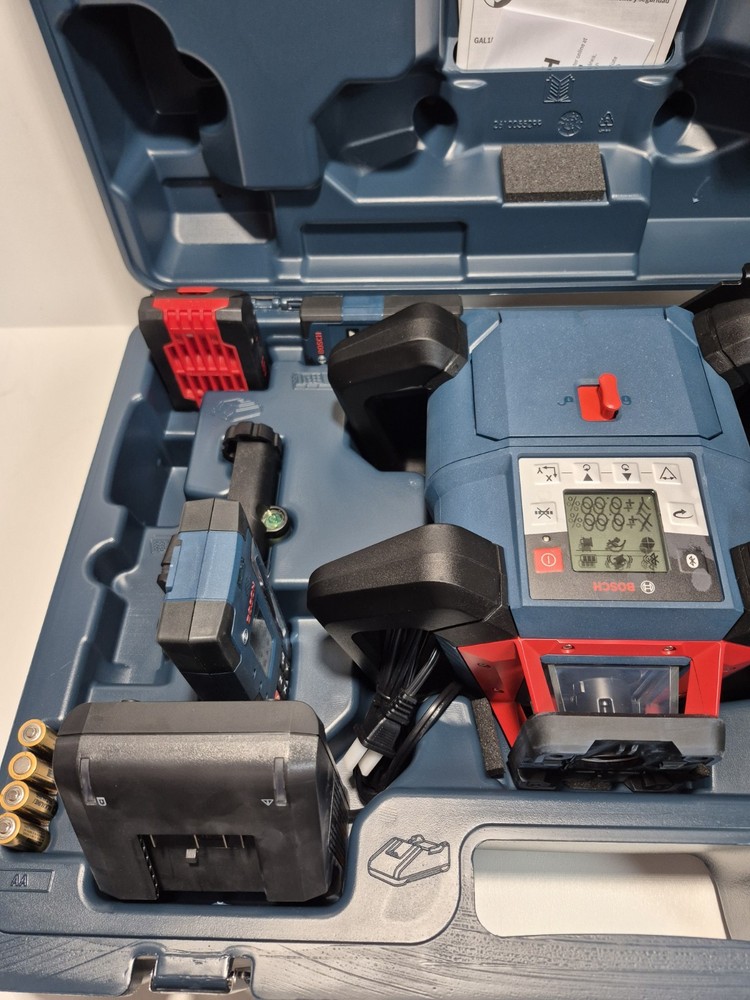 Bosch GRL4000-80CHV 18V REVOLVE4000 Connected Self-Leveling Horizontal/Vertical