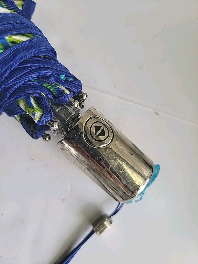 Vera Bradley Umbrella Open/Close Umbrella