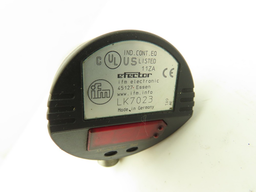 IFM Efector LK7023 Electronic Level Sensor Evaluation Unit With 472mm Probe