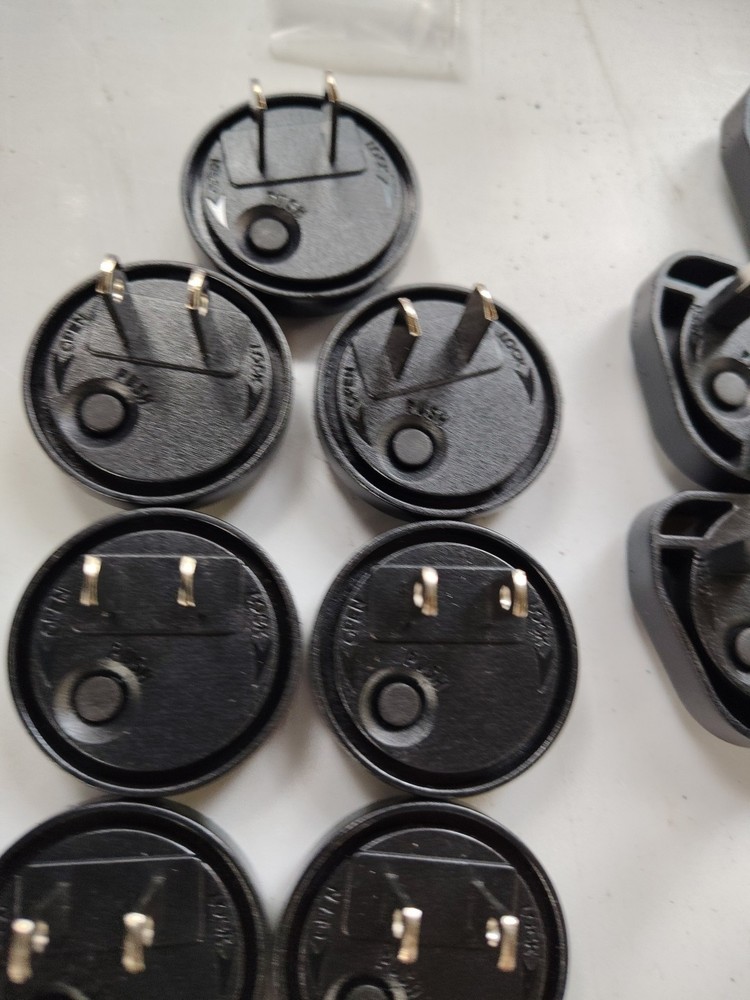 Manca Power Supply Base With 20 Adapters