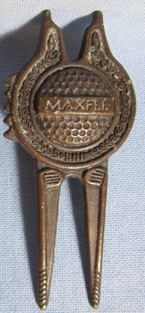Vintage MAXFLI Golf Divot Tool ~ Sport Accessory