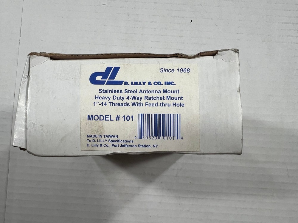 D. Lilly Stainless Steel Antenna Mount