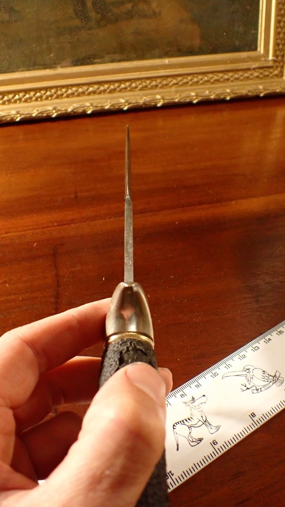 Muela Fixed Blade Knife - Spain