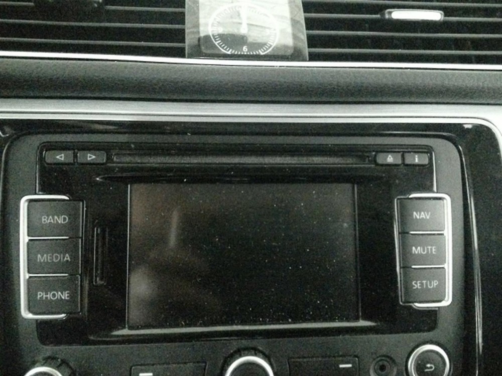 PASSAT 2012 High Mounted Stop Light 104748451