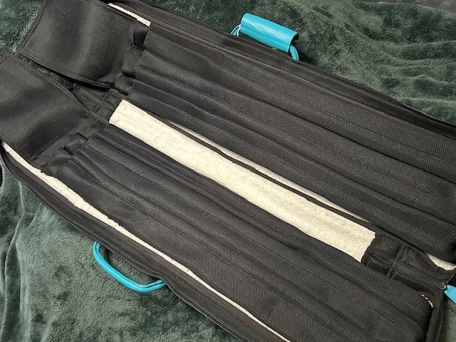 Gil Castillo Soft CUE CASE 6x12 Black/Blue Leather.
