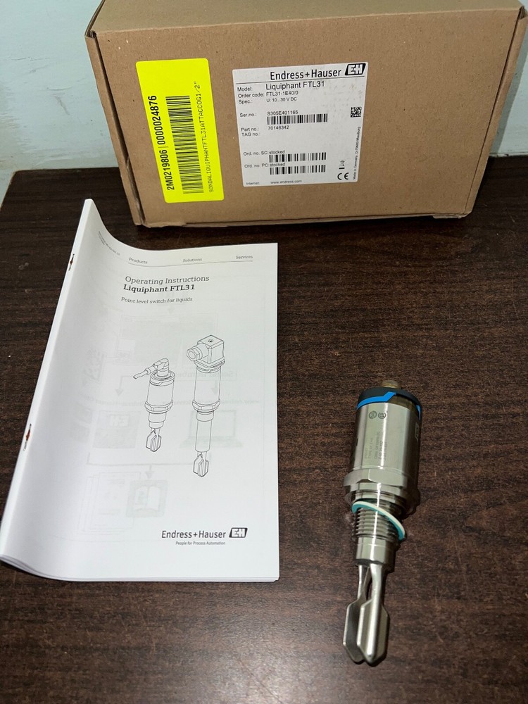 NEW ENDRESS+HAUSER LIQUIPHANT  FTL31-1E40/0 POINT LEVEL SWITCH  .  B326
