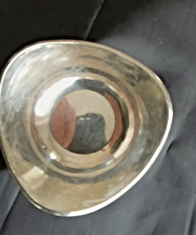 Sterling Silver Bowl, 148 grams, Tane quality, Mexico