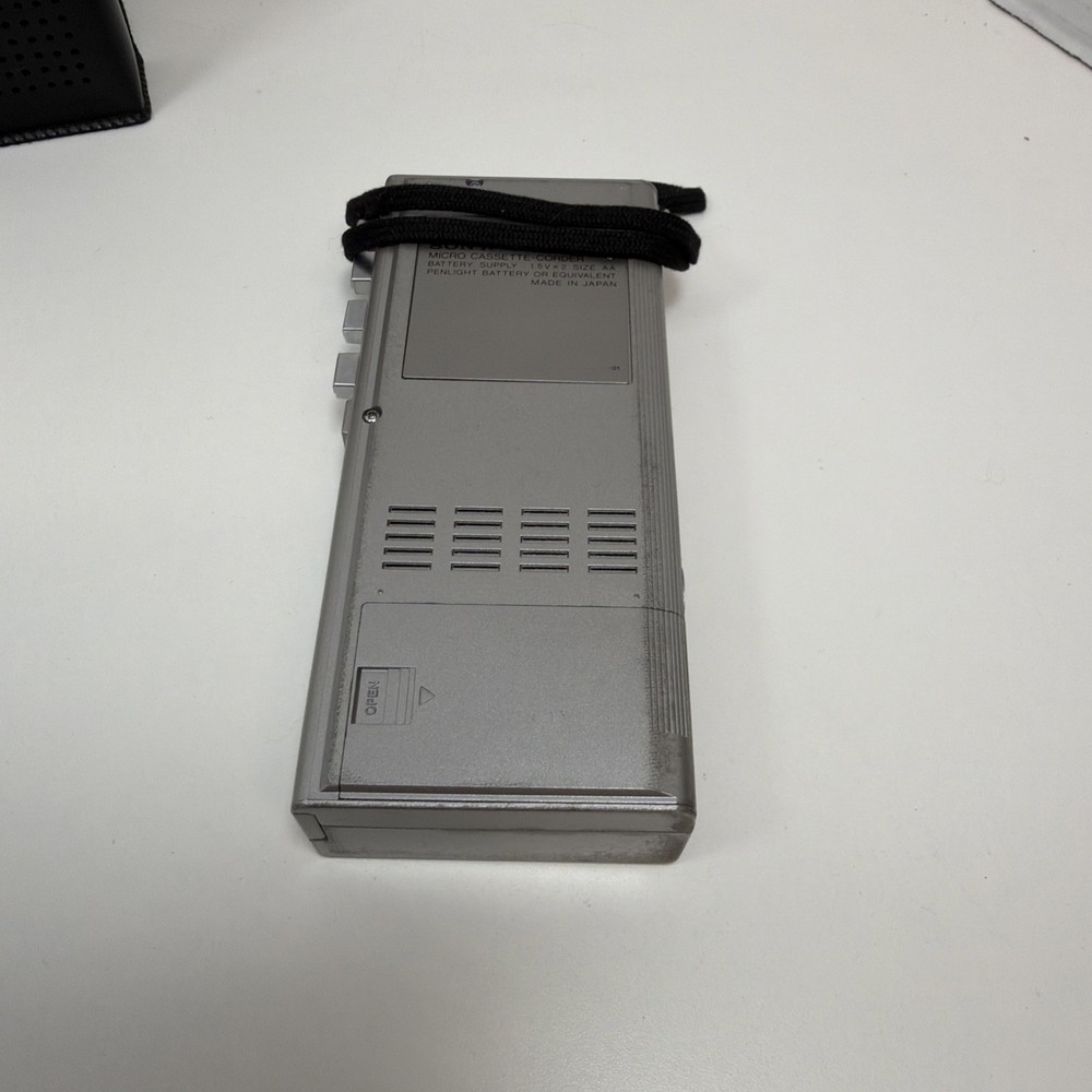 Sony Micro Cassette Recorder M-203 w/ Leather Case -Powers On NEEDS BELTS