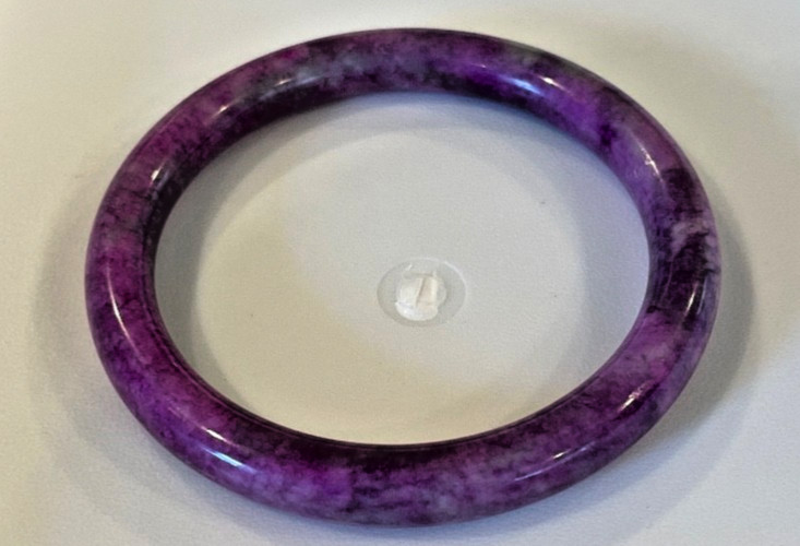 Jade bangle