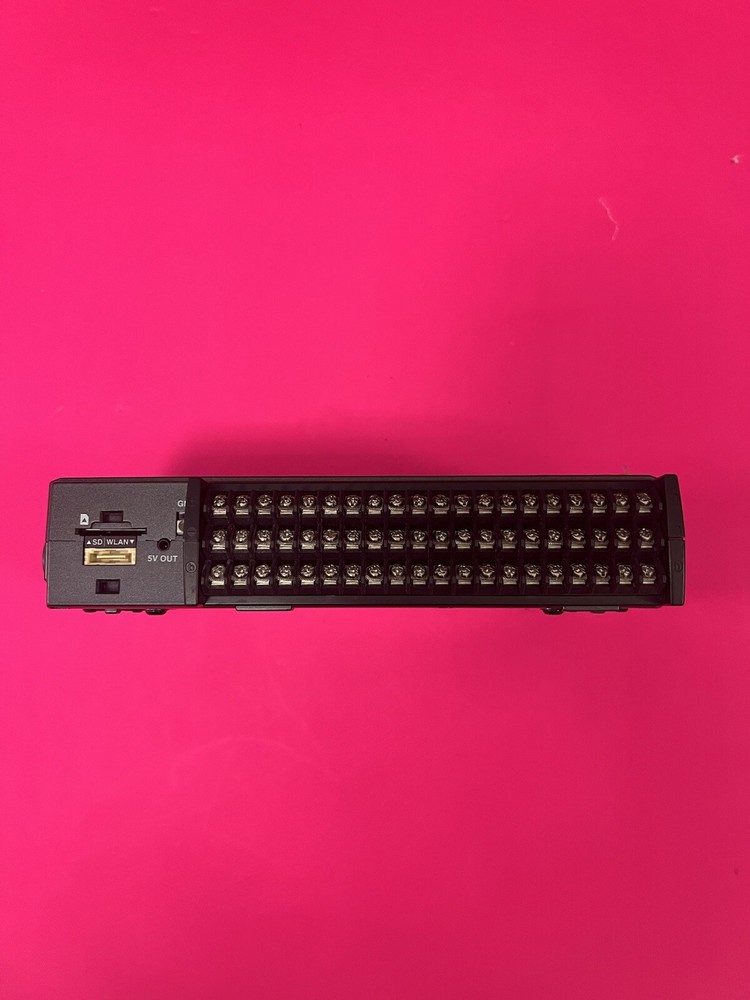 Graphtec midi logger GL840 With AC Adapter