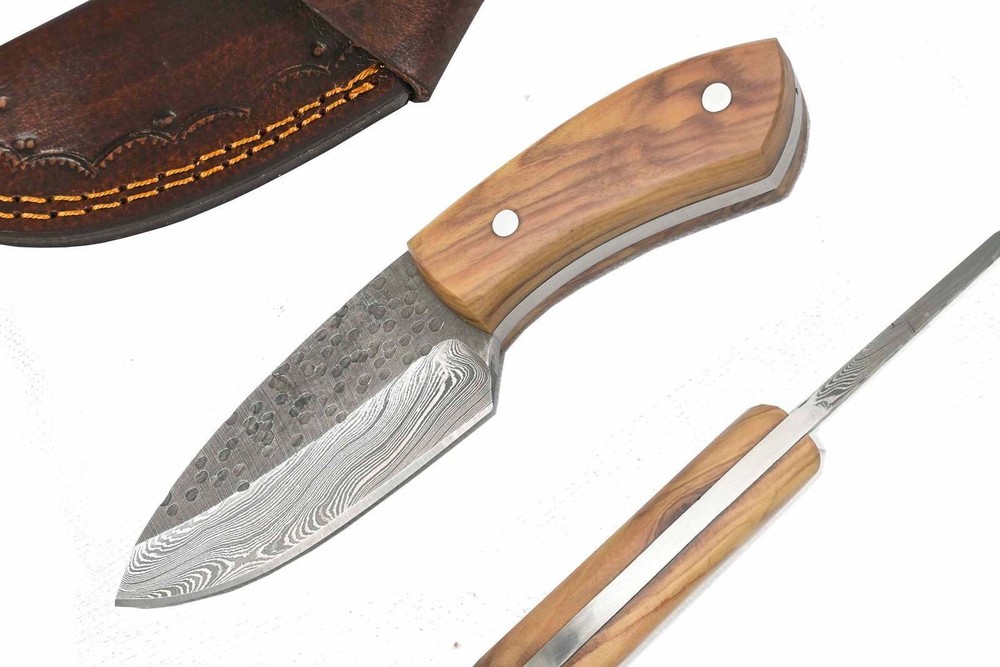 Hand Forged Damascus 3.5" Skinner with Olive Wood Handle