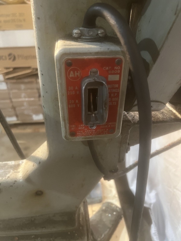 Acme Wire Sticher Model A