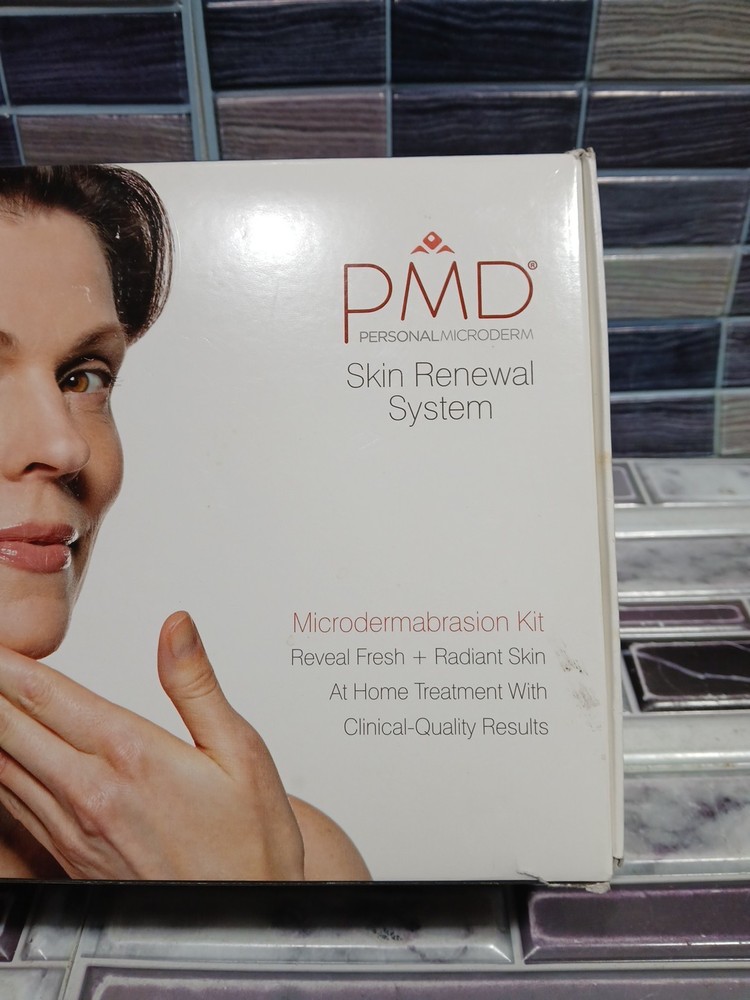 PMDpersonal Microderm Complete System Skincare New Open Box