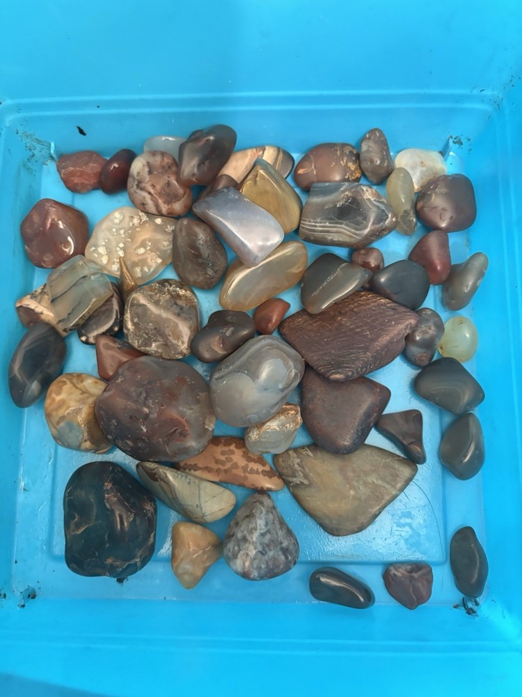 1lb Bags Mixed Rocks (Read Description) For Tumbling