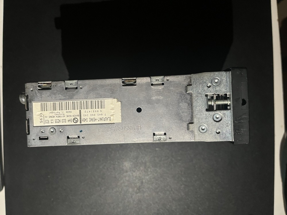 BMW Business CD23 with integrated Bluetooth module