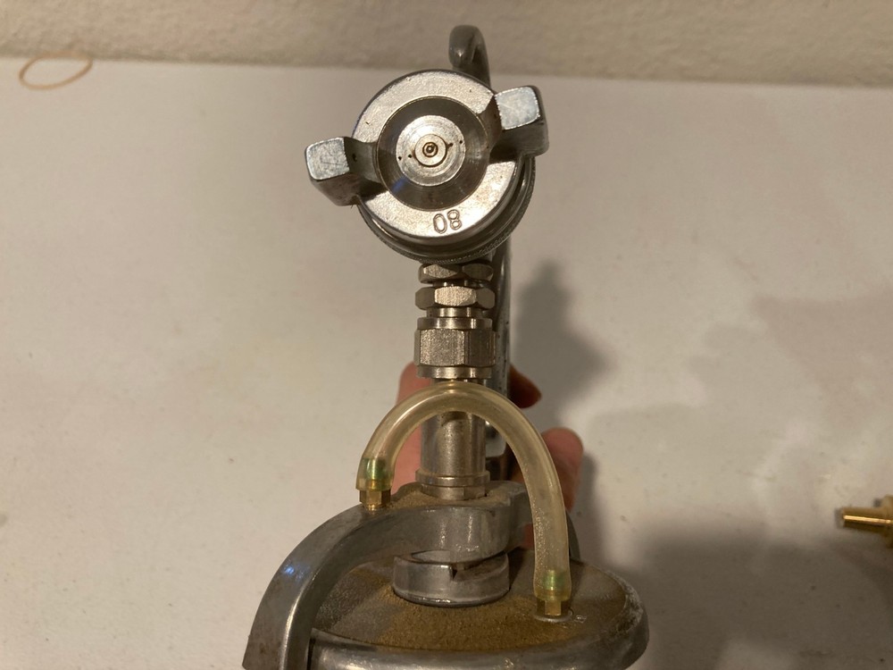 Vellade gravity-feed spray gun + High Pressure Water Spray