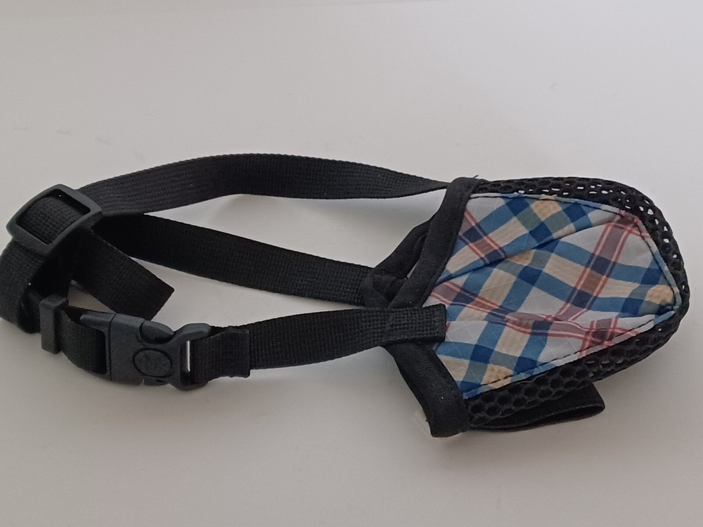 Starpetgo Soft Dog Muzzle Anti Biting Chewing Licking Size M