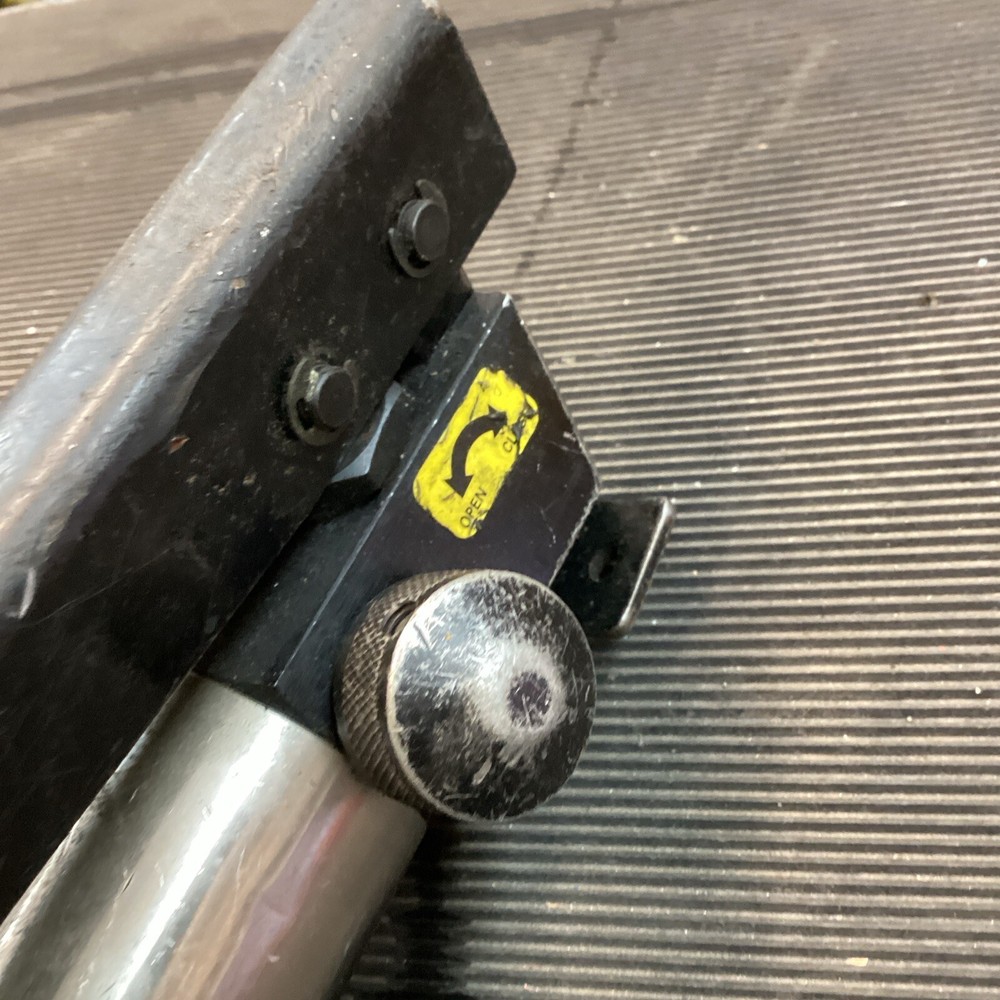 Current Tools hydraulic knockout pump & Ram driver combo punch